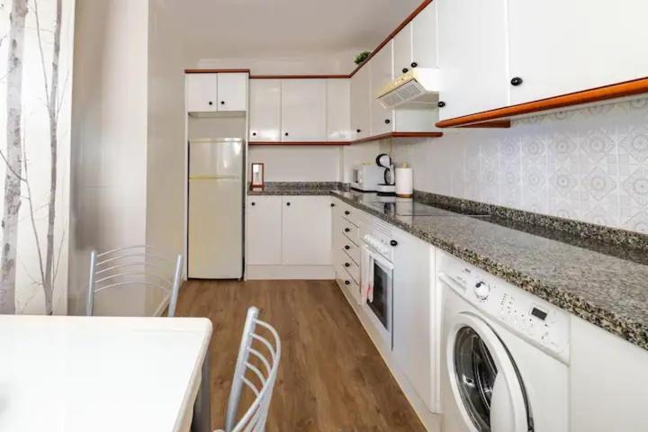 Apartamento Ezcurdia 22 Playa De San Lorenzo Primera Linea Χιχόν Εξωτερικό φωτογραφία